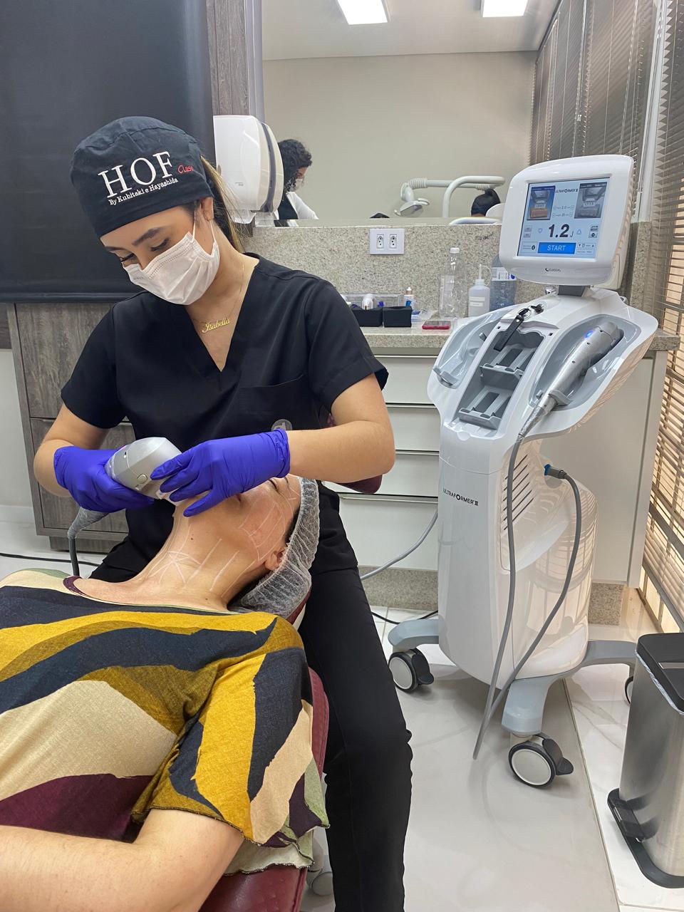 Imagem relacionada à equipe: Harmonização orofacial